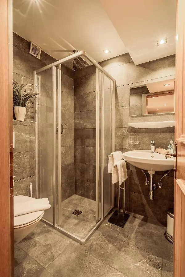 Fortuna Apart Hotel B&B Ischgl 0*,