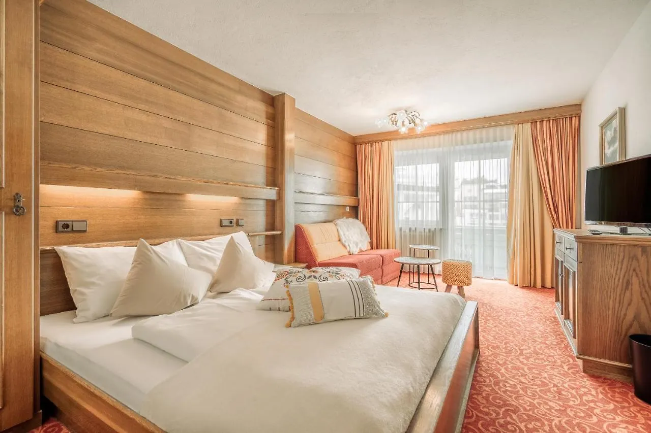 Fortuna Apart Hotel B&B Ischgl 0*,
