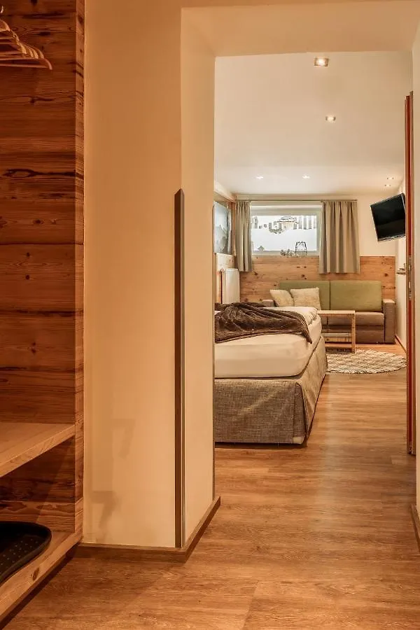 Fortuna Apart Hotel B&B Ischgl 0*,  Rakousko